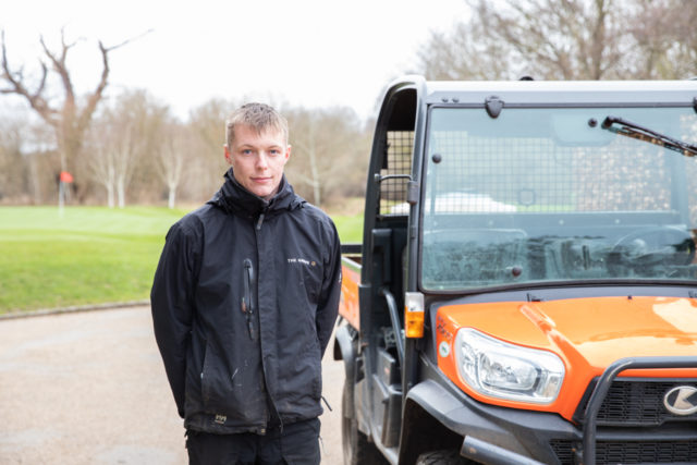 Apprentice greenkeeper jobs uk